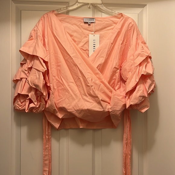Wrap Top off shoulder in salmon pink - Picture 5 of 8